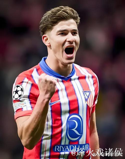 巴萨2-0奥萨苏纳,天才中场登顶西甲第1,年度百球力压皇马 巴萨2-0奥萨苏纳,天才中场登顶西甲第1,年度百球力压皇马